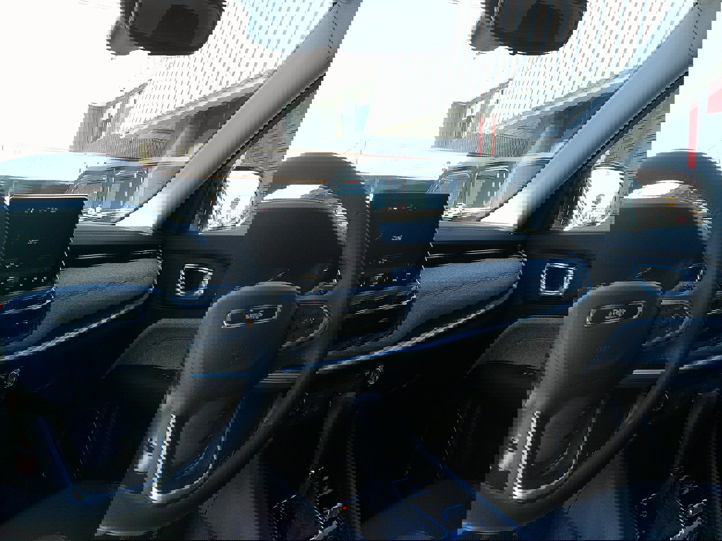 Used 2022 Jeep Compass Latitude image 21