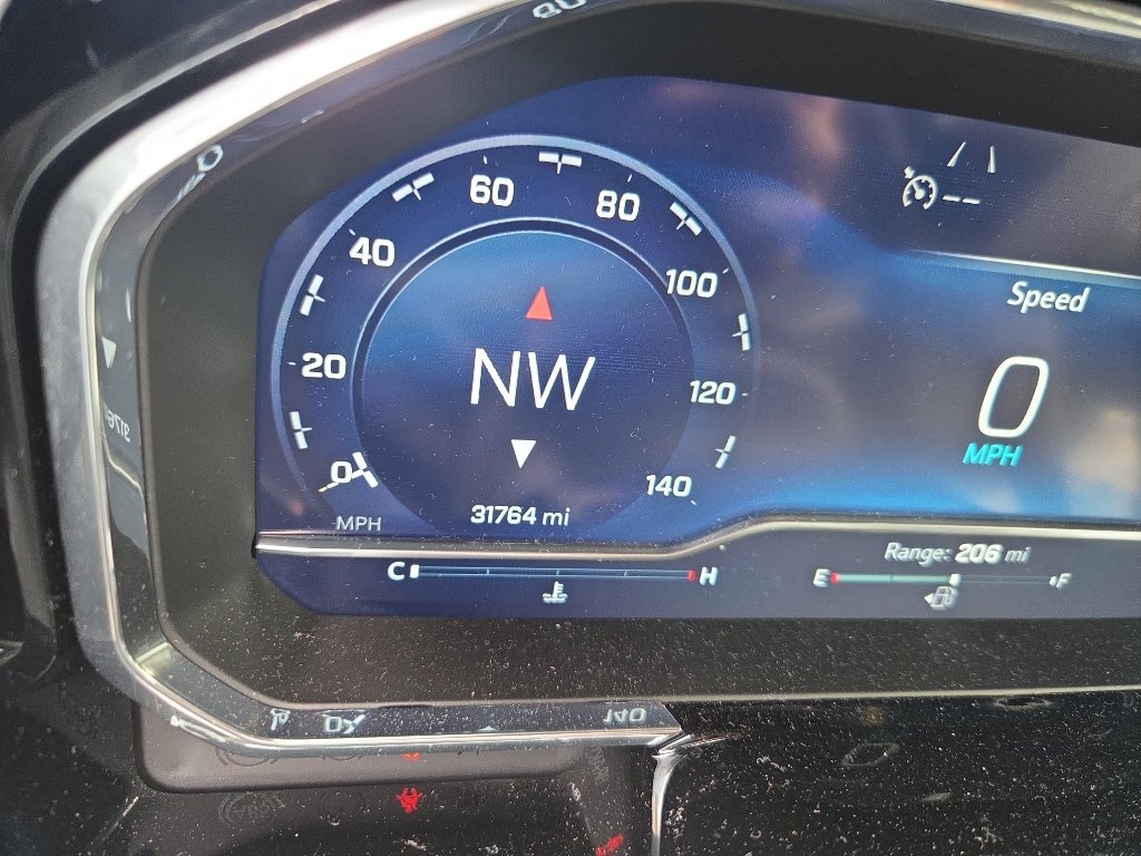 Used 2023 Chevrolet Silverado 1500 LT w/ Z71 Off-Road Package image 2