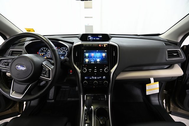 Used 2022 Subaru Ascent Limited w/ Technology Package image 2