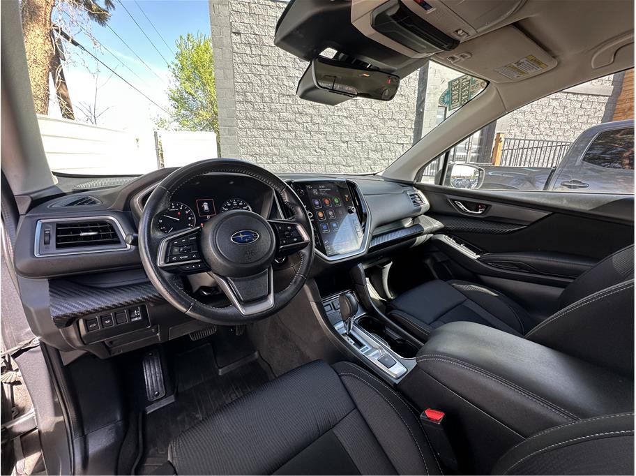 Used 2023 Subaru Ascent Premium w/ Convenience Package AWD/4WD image 2