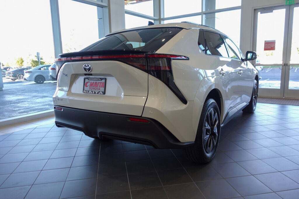 New 2026 Toyota bZ XLE video 2