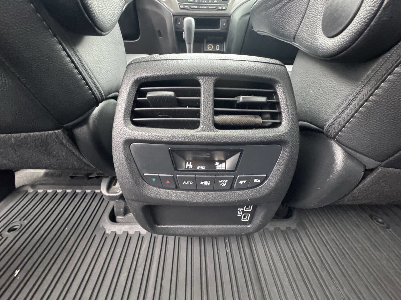Used 2019 Honda Pilot EX-L image 37