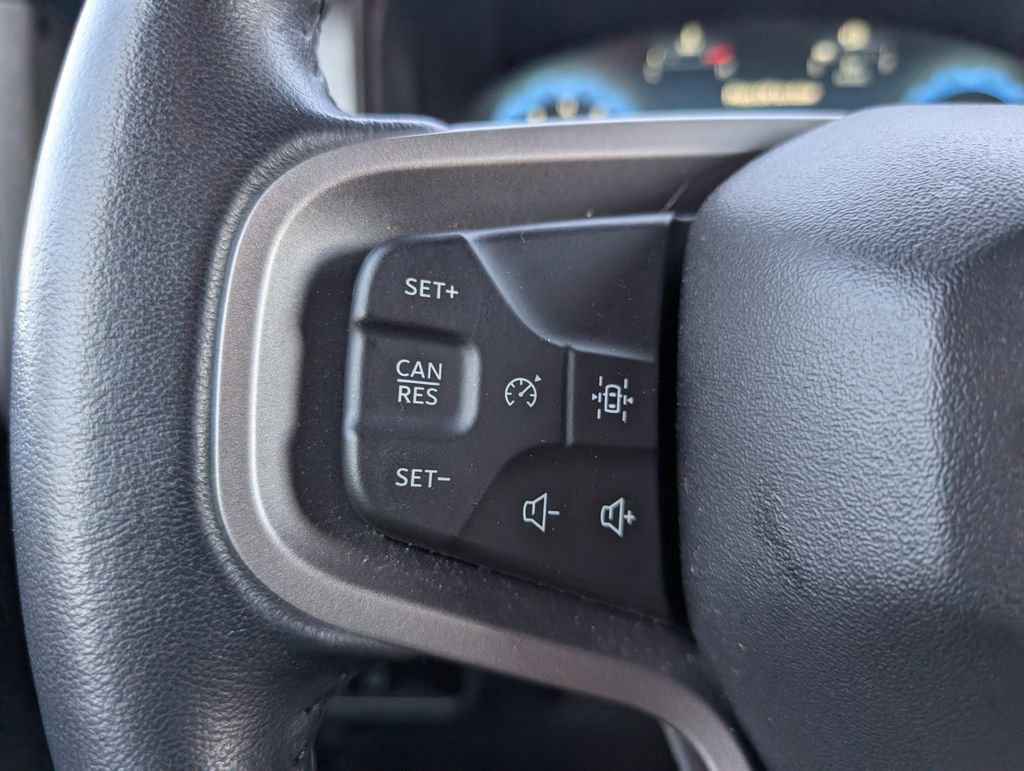 Used 2025 Ford Bronco Big Bend image 12