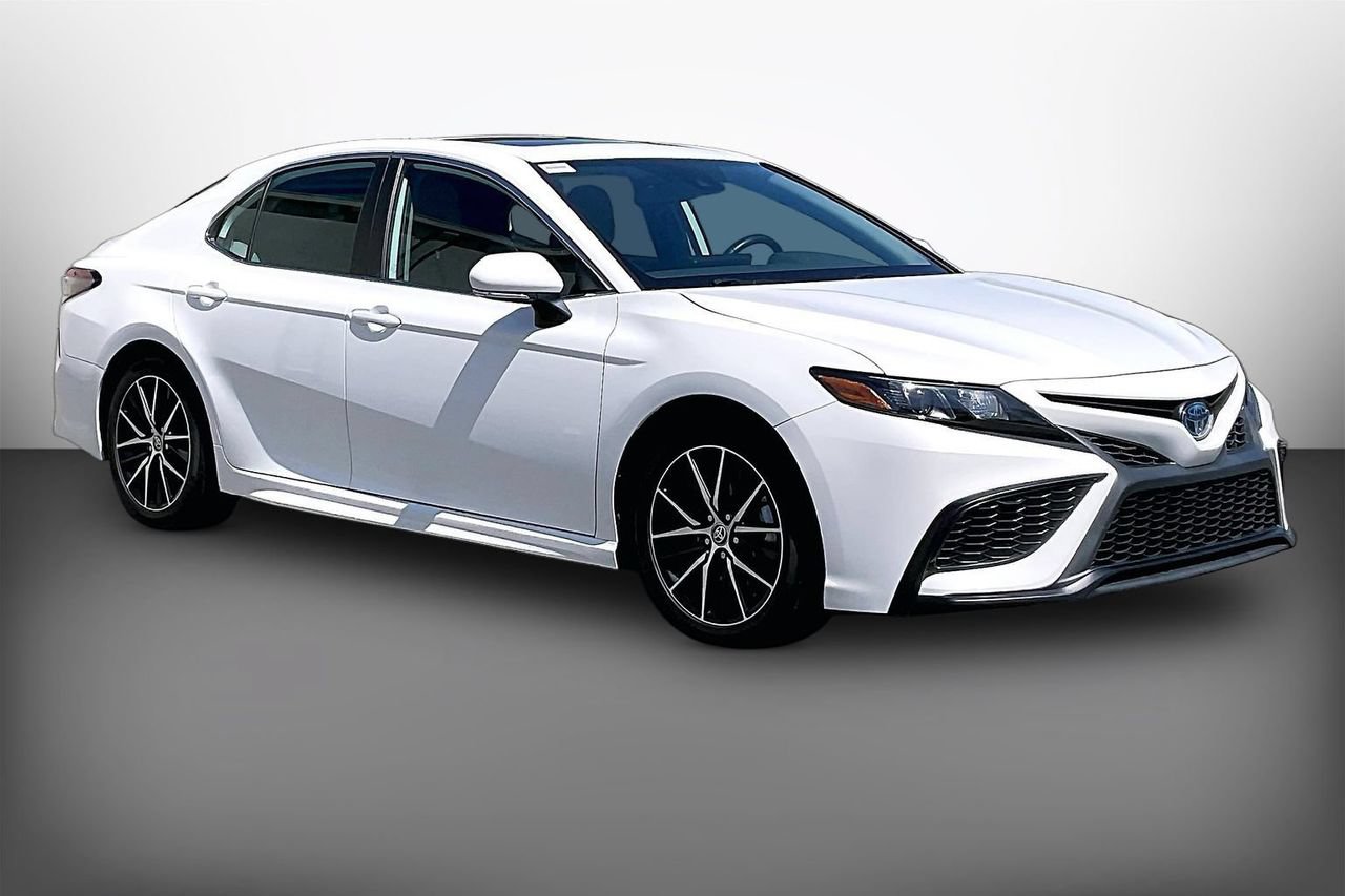 Used 2024 Toyota Camry SE w/ Audio Upgrade Package