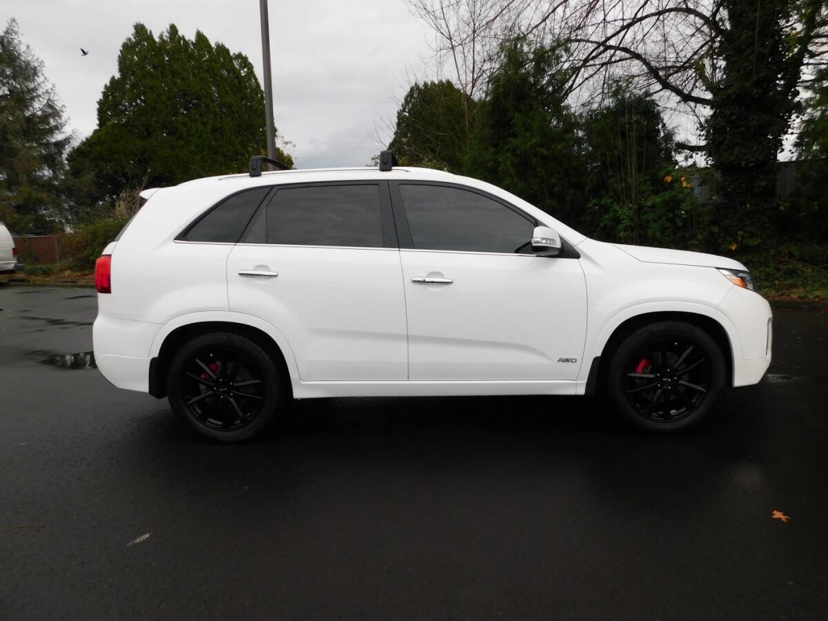 Used 2014 Kia Sorento SX w/ 3rd Row Package image 23