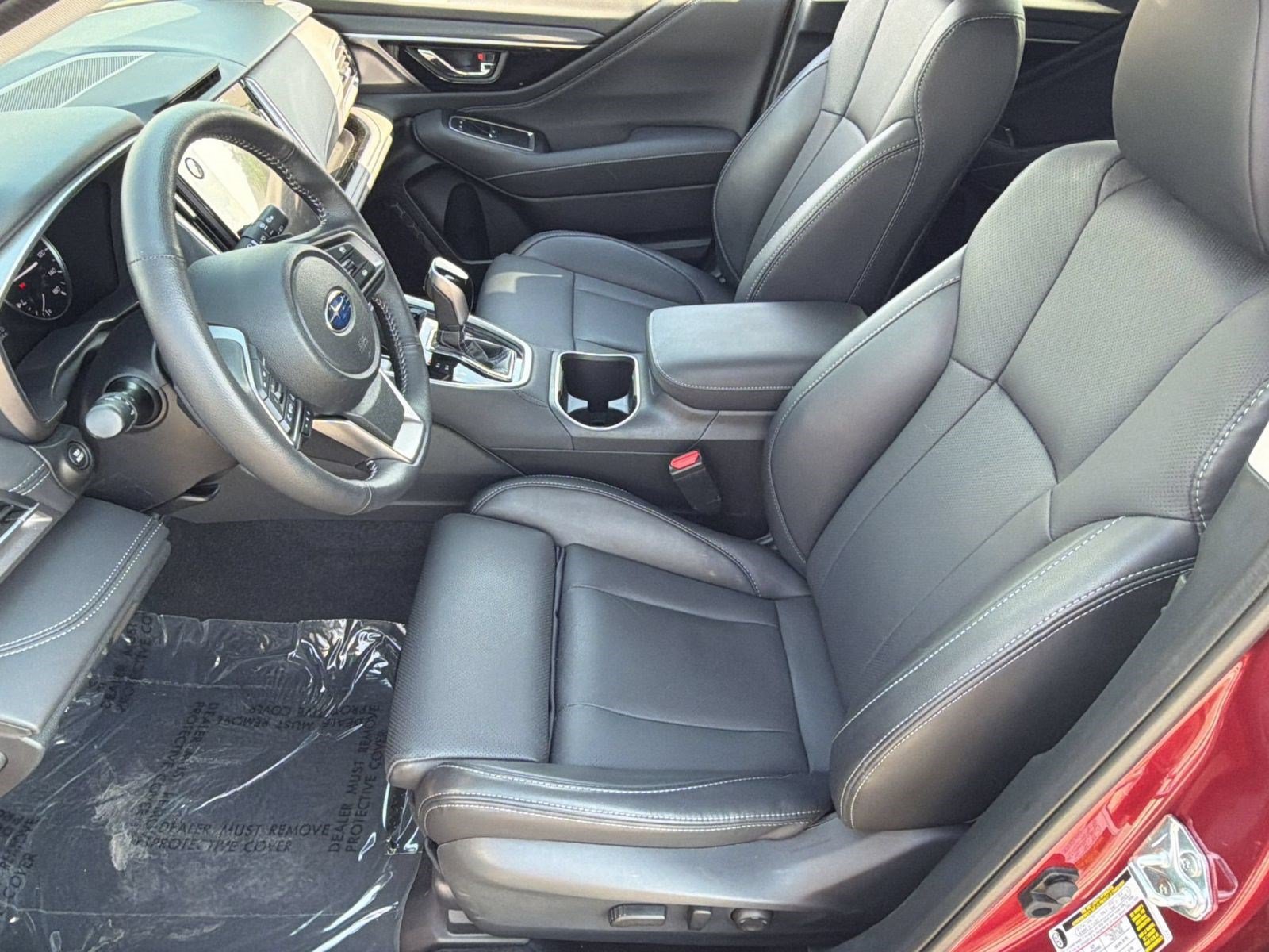 Certified 2025 Subaru Outback Limited AWD/4WD image 5