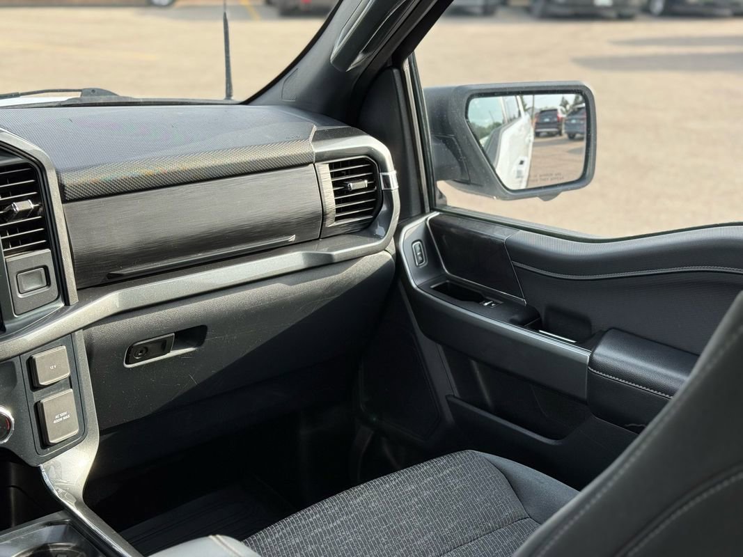 Used 2022 Ford F150 XLT w/ Equipment Group 302A High image 13