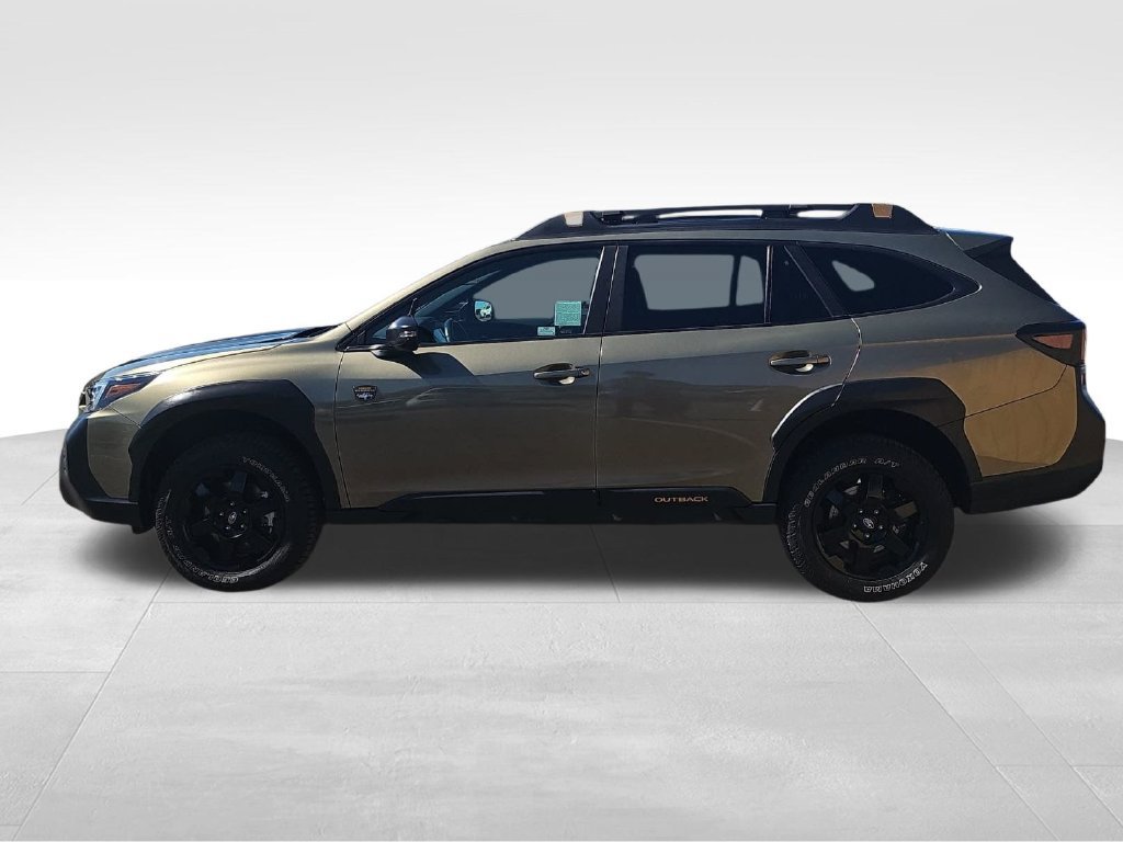 Used 2022 Subaru Outback Wilderness AWD/4WD image 6