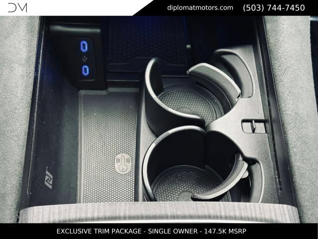Used 2025 Mercedes-Benz EQS AMG 4MATIC image 38