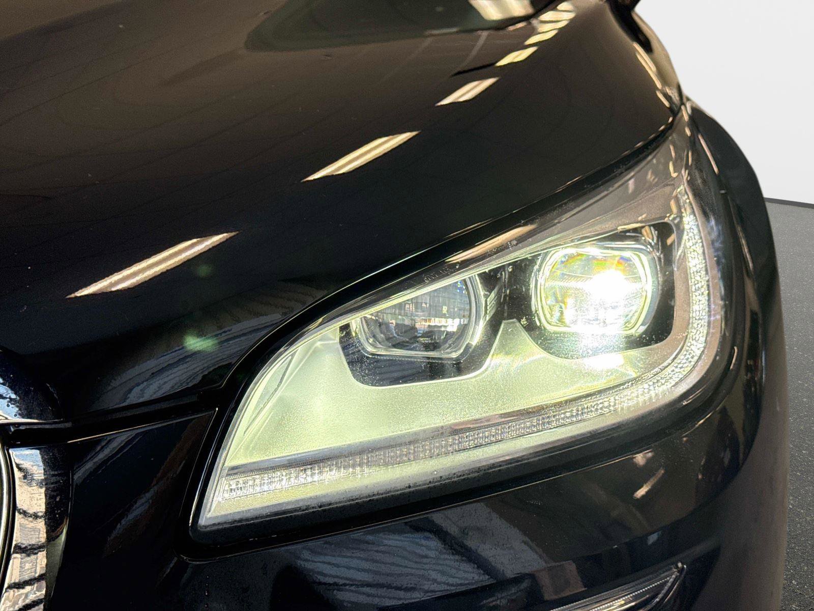 Used 2020 Lincoln Corsair Reserve w/ Equipment Group 201A image 10