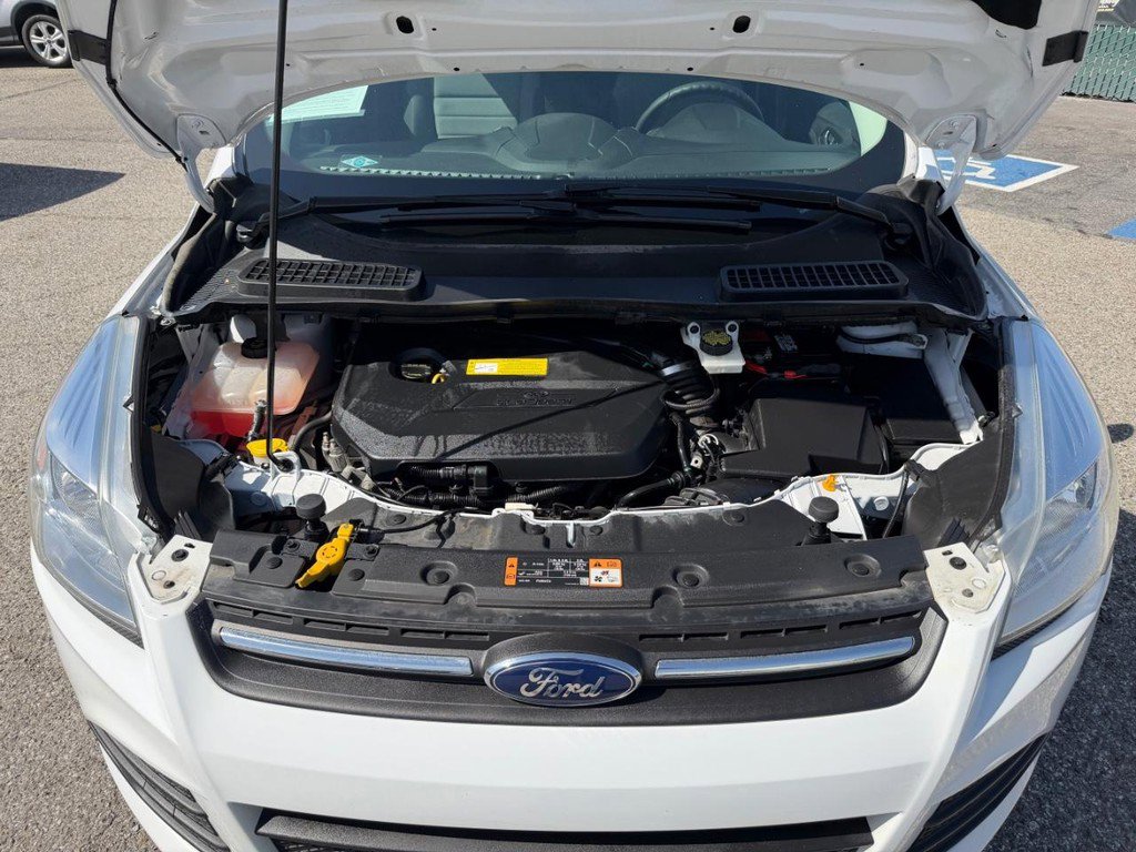 Used 2016 Ford Escape SE AWD/4WD image 39