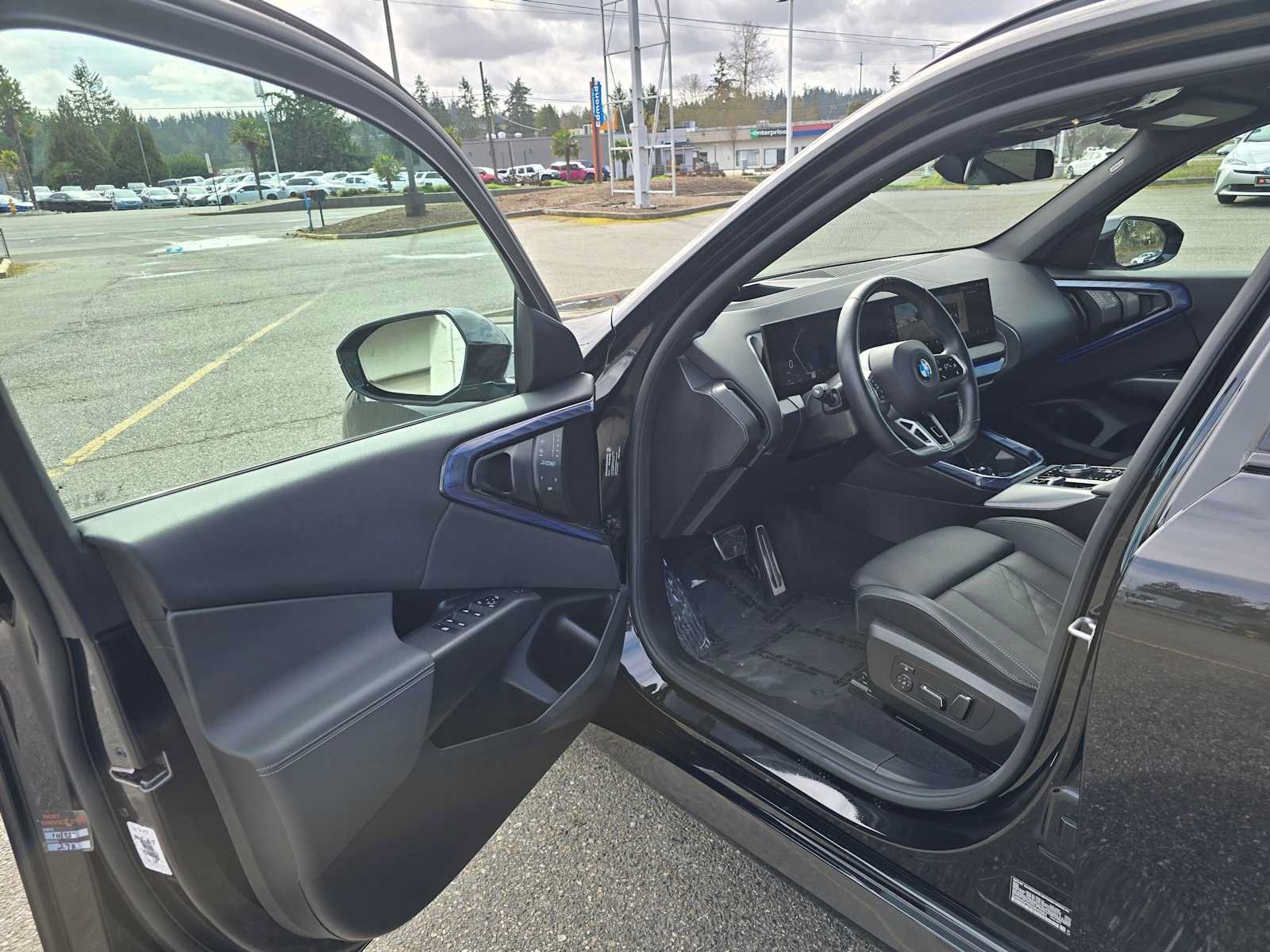 Used 2025 BMW X3 xDrive30i AWD/4WD image 19