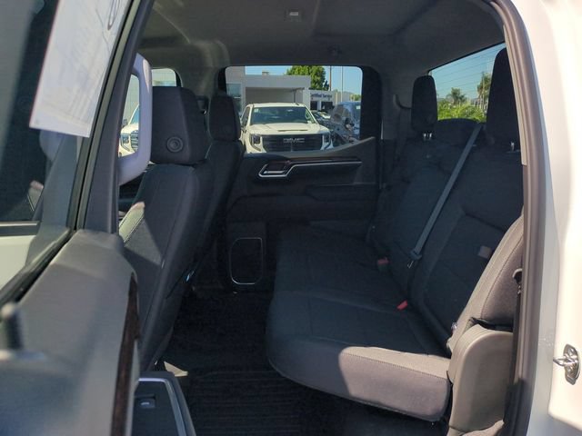 New 2026 GMC Sierra 1500 Elevation w/ LPO, Elevation Black Package AWD/4WD image 26