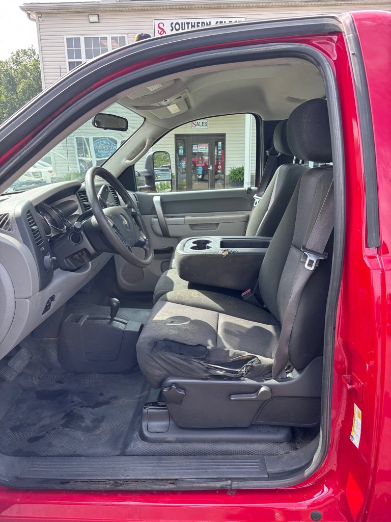 Used 2013 Chevrolet Silverado 3500 W/T w/ Snow Plow Prep Package AWD/4WD image 10
