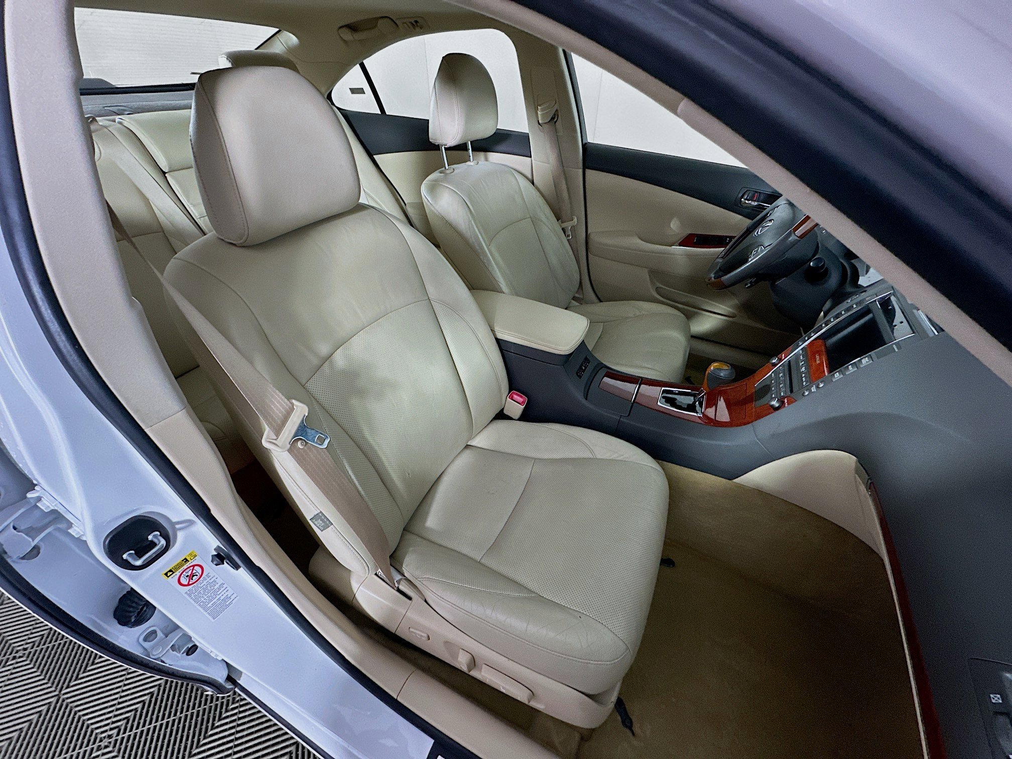 Used 2012 Lexus ES 350 image 30