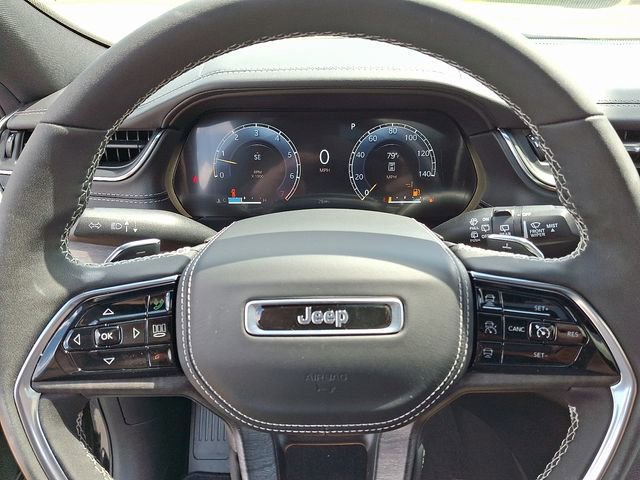 New 2025 Jeep Grand Cherokee L Overland w/ Luxury Tech Group IV image 16