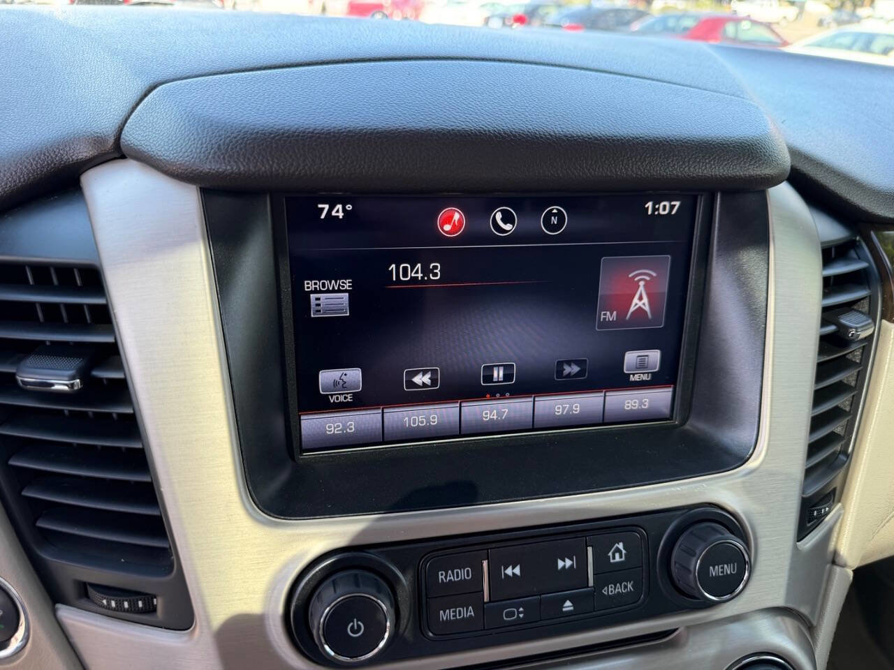 Used 2015 GMC Yukon Denali w/ Premium Package image 11