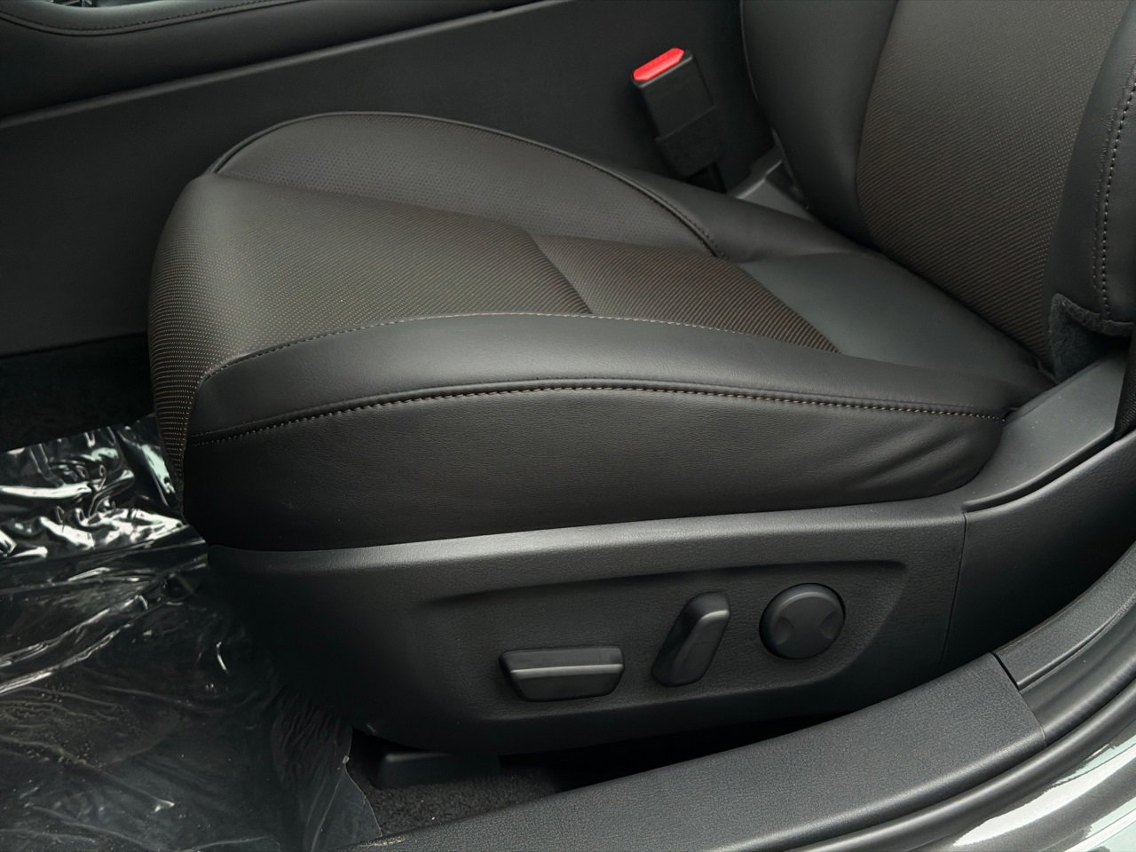 New 2026 MAZDA MAZDA3 2.5 S Hatchback w/ Premium Pkg image 15