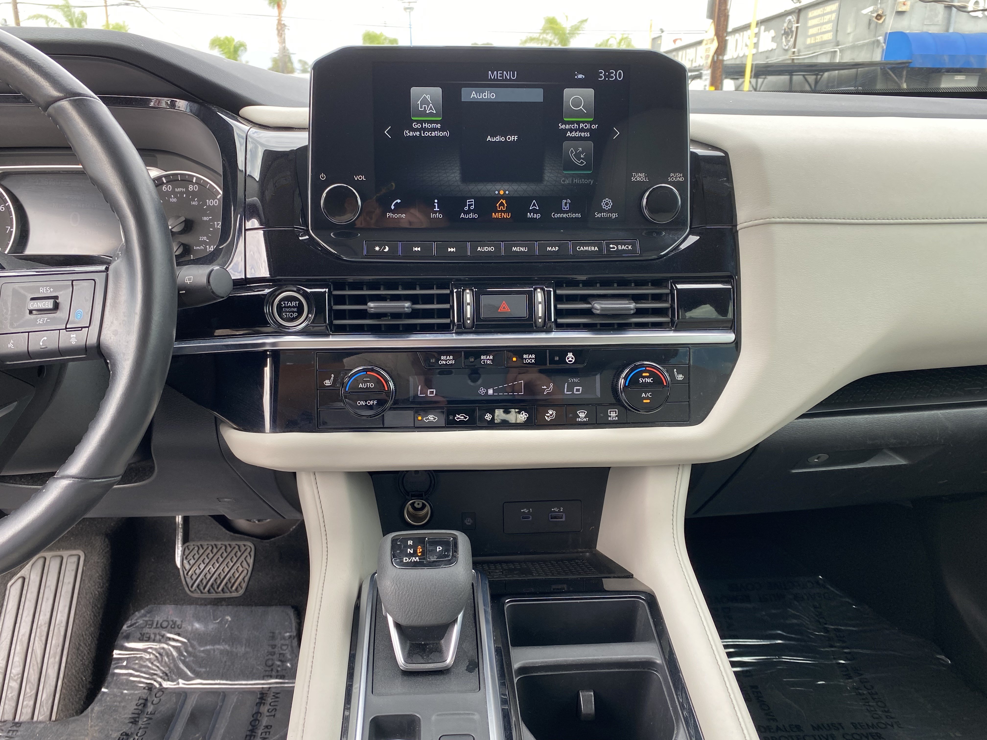 Used 2023 Nissan Pathfinder SL w/ Lighting Package (N92) FWD image 14