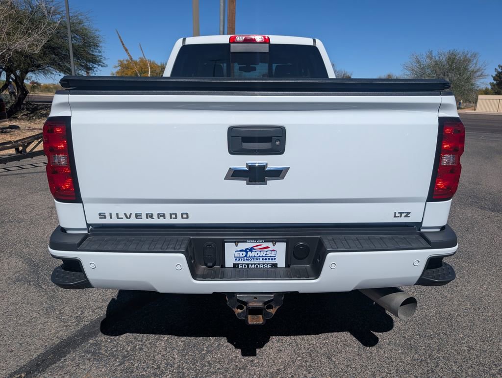 Used 2018 Chevrolet Silverado 2500 LTZ w/ Custom Sport Edition image 4