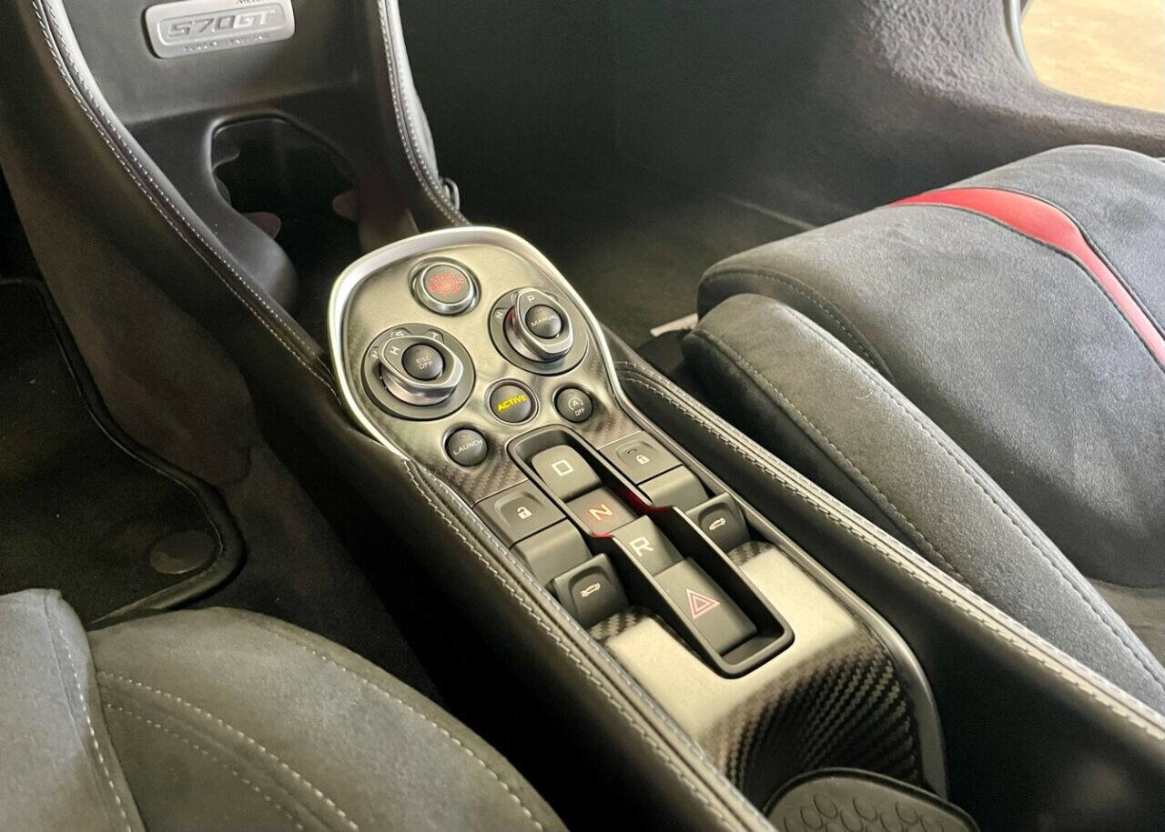 Used 2017 McLaren 570S image 13