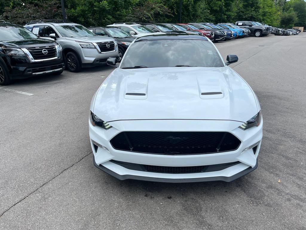 Used 2022 Ford Mustang GT Premium w/ Black Accent Package RWD image 8