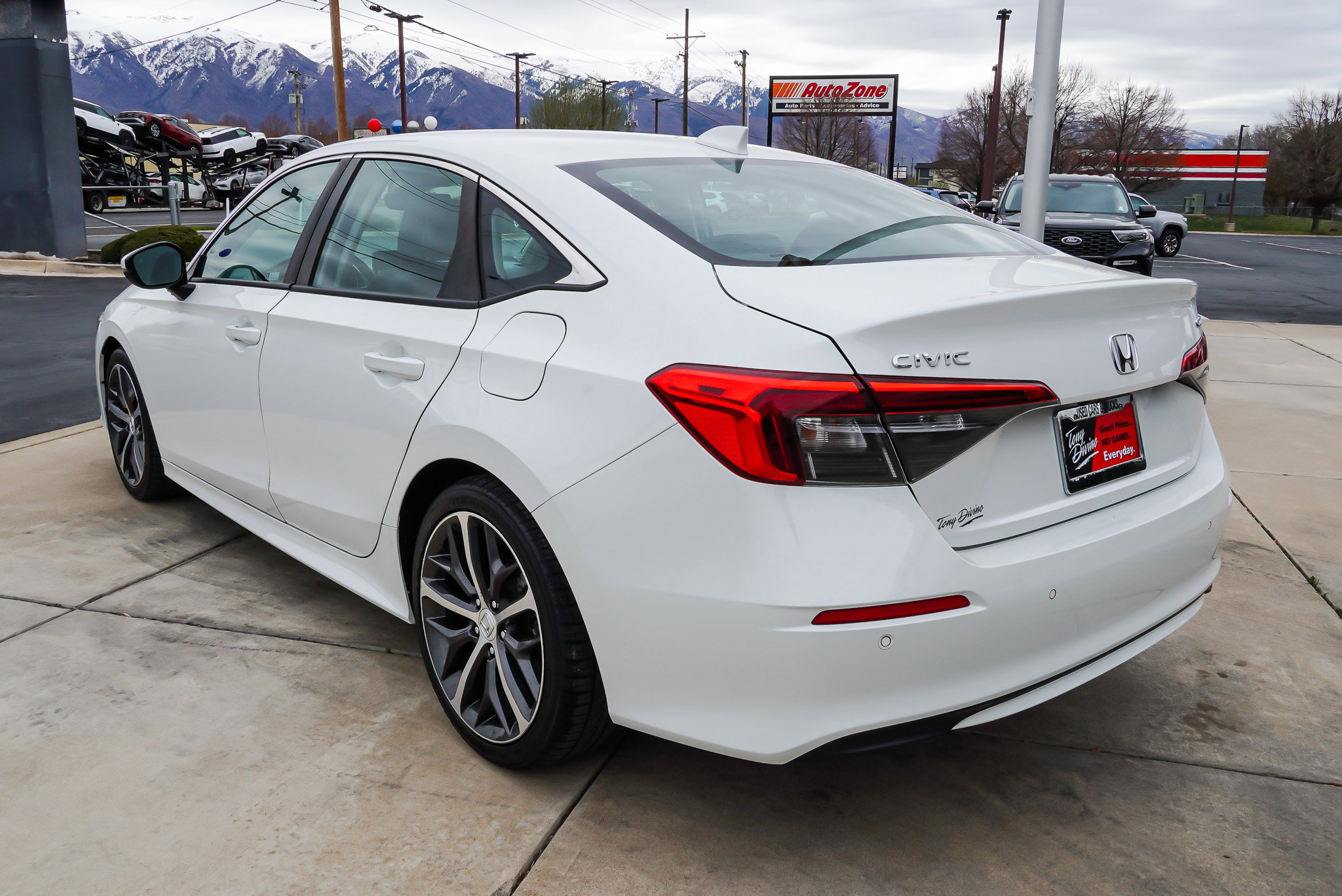 Used 2022 Honda Civic Touring image 6