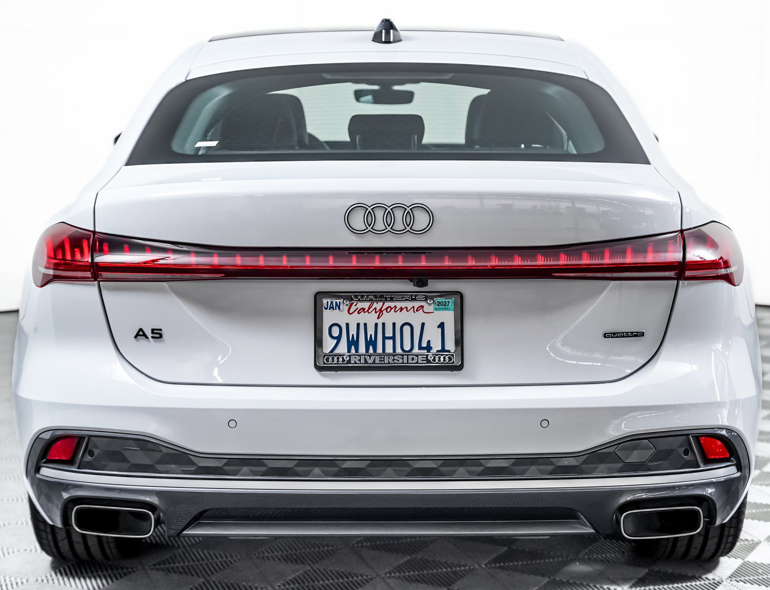 Certified 2025 Audi A5 2.0T Premium w/ 19" Wheel Package AWD/4WD image 11