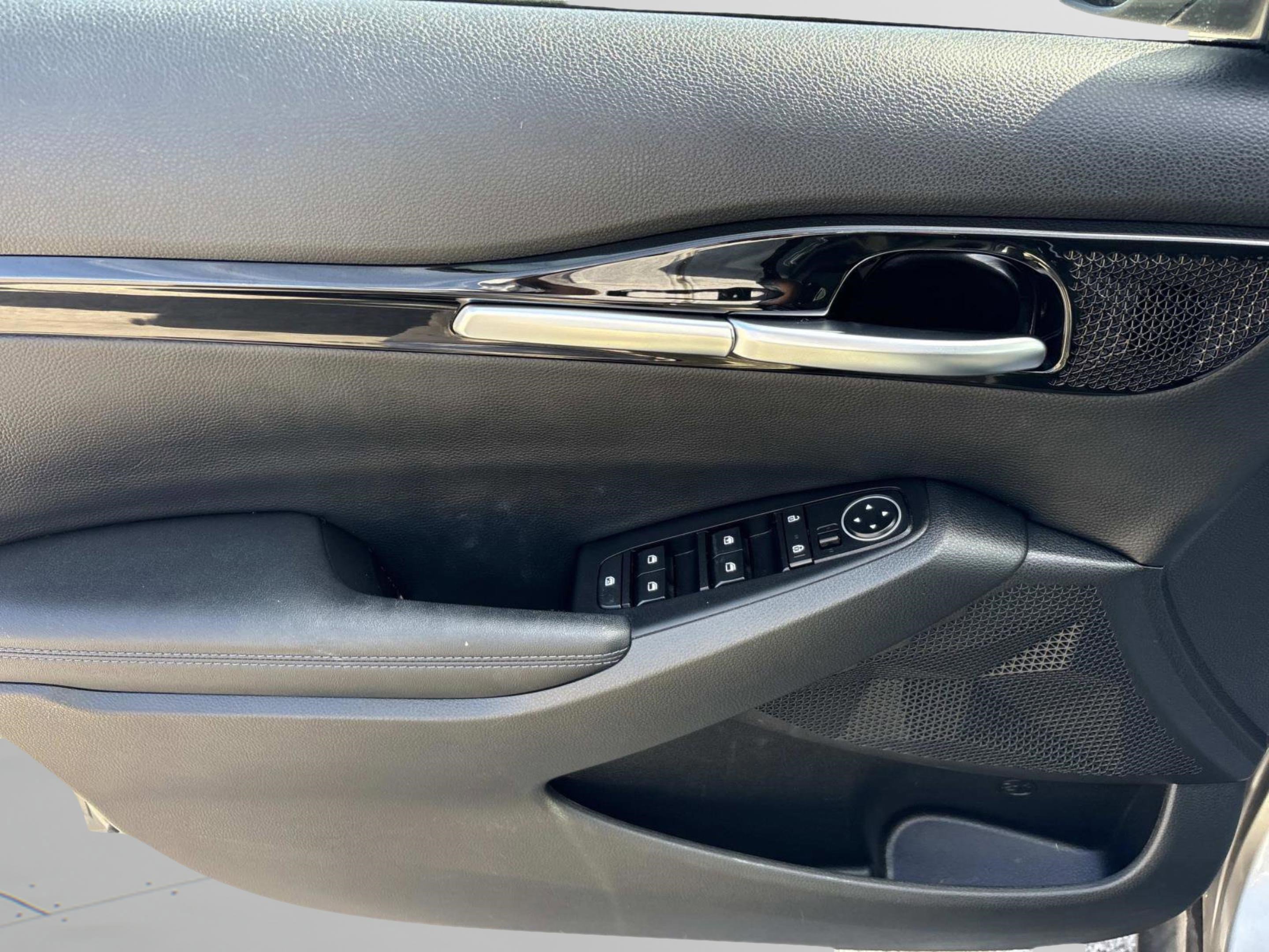 Used 2023 Kia Seltos S image 23