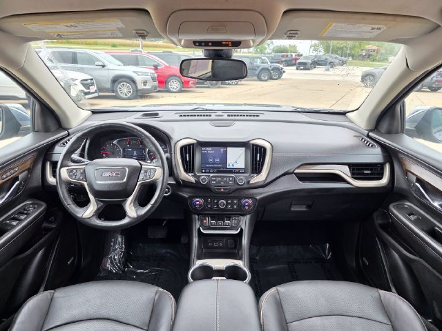 Used 2018 GMC Terrain Denali w/ Driver Alert Package II AWD/4WD image 19