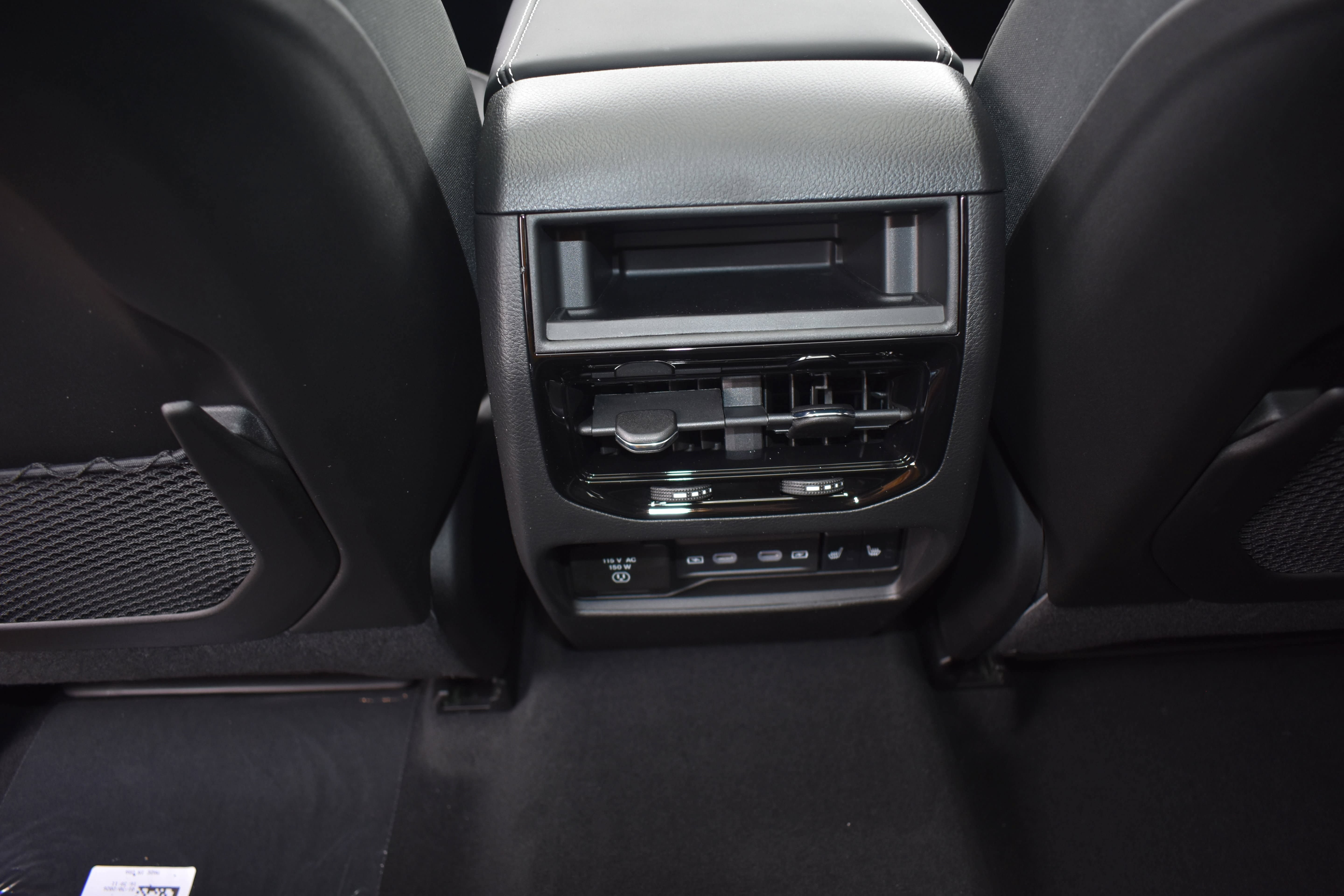 New 2026 Jeep Grand Cherokee Limited Reserve AWD/4WD image 27