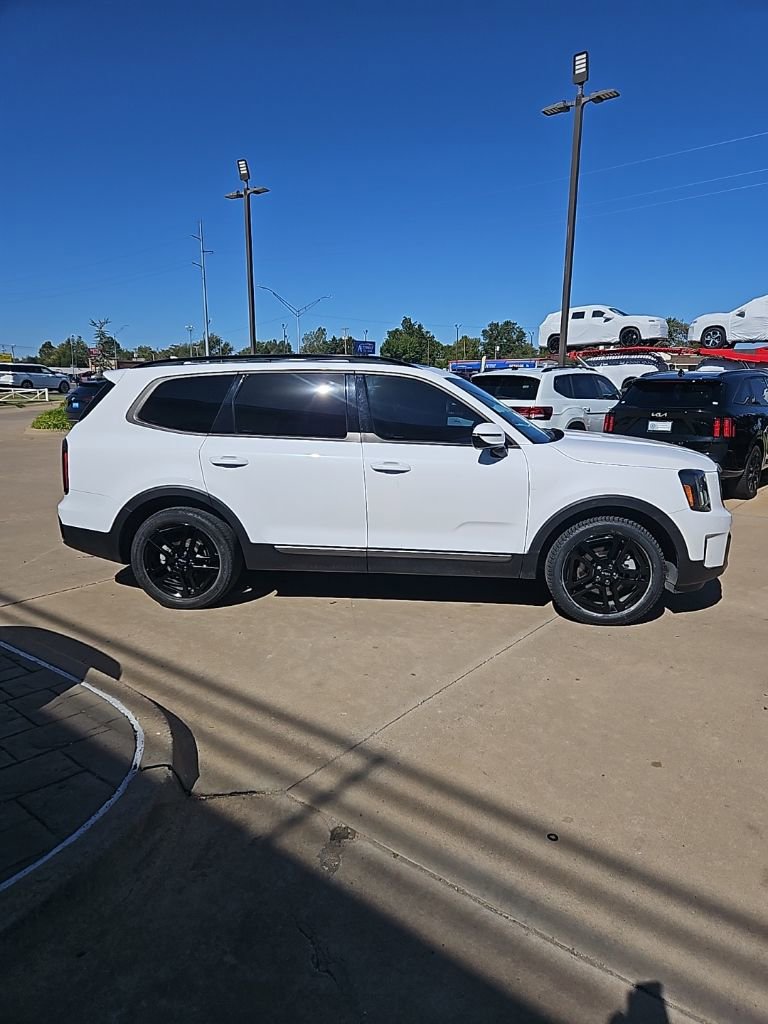 Used 2023 Kia Telluride SX X-Line image 4