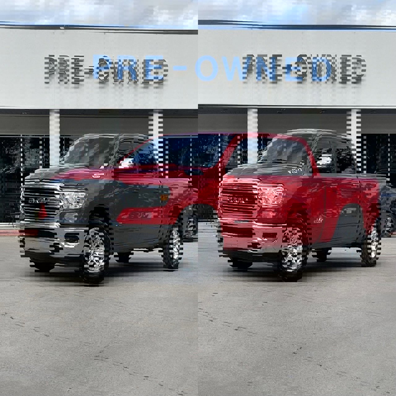 Used 2024 RAM 1500 Laramie image 1
