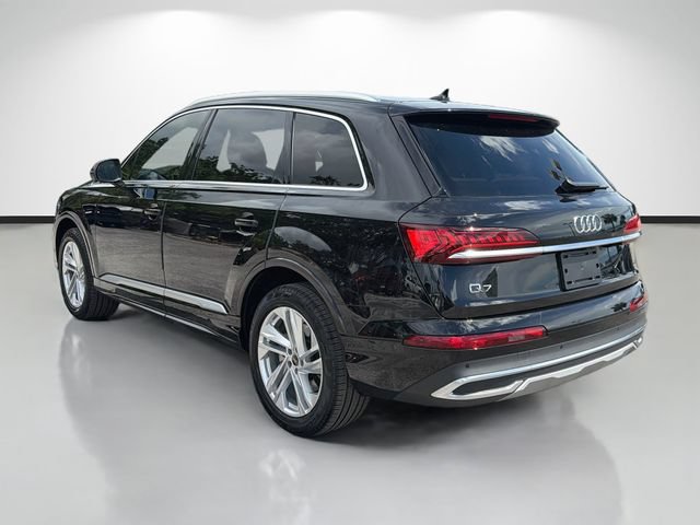 Used 2023 Audi Q7 3.0T Premium Plus w/ Premium Plus Package AWD/4WD image 5