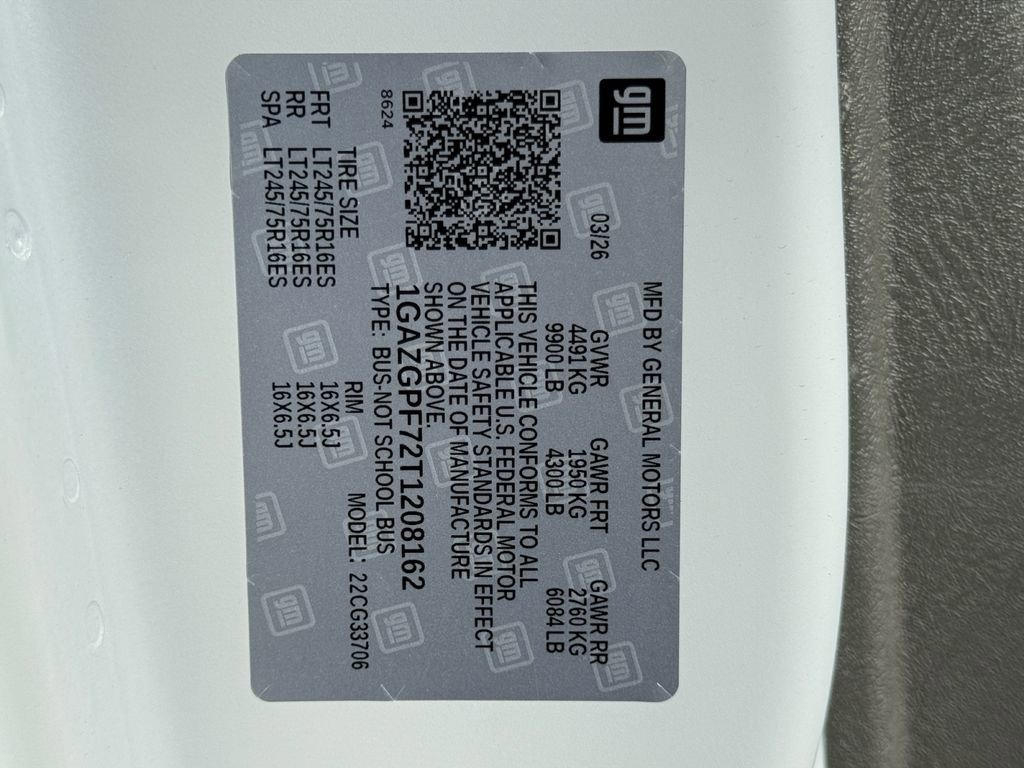 New 2026 Chevrolet Express 3500 LT w/ LT Preferred Equipment Group RWD image 28