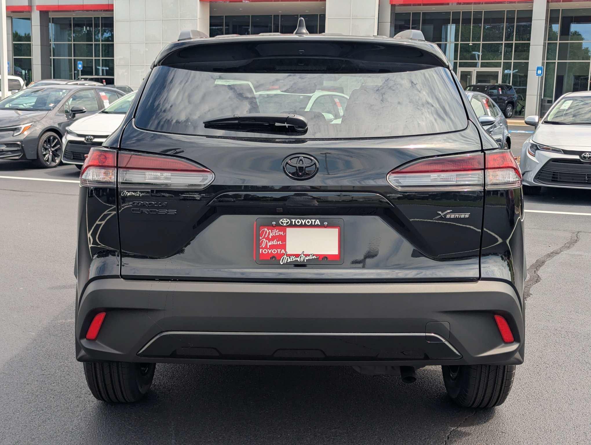 New 2026 Toyota Corolla Cross LE FWD image 12