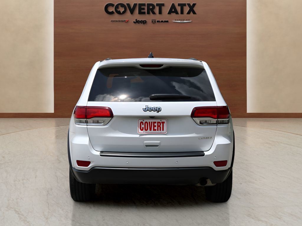 Used 2022 Jeep Grand Cherokee Laredo X RWD image 4