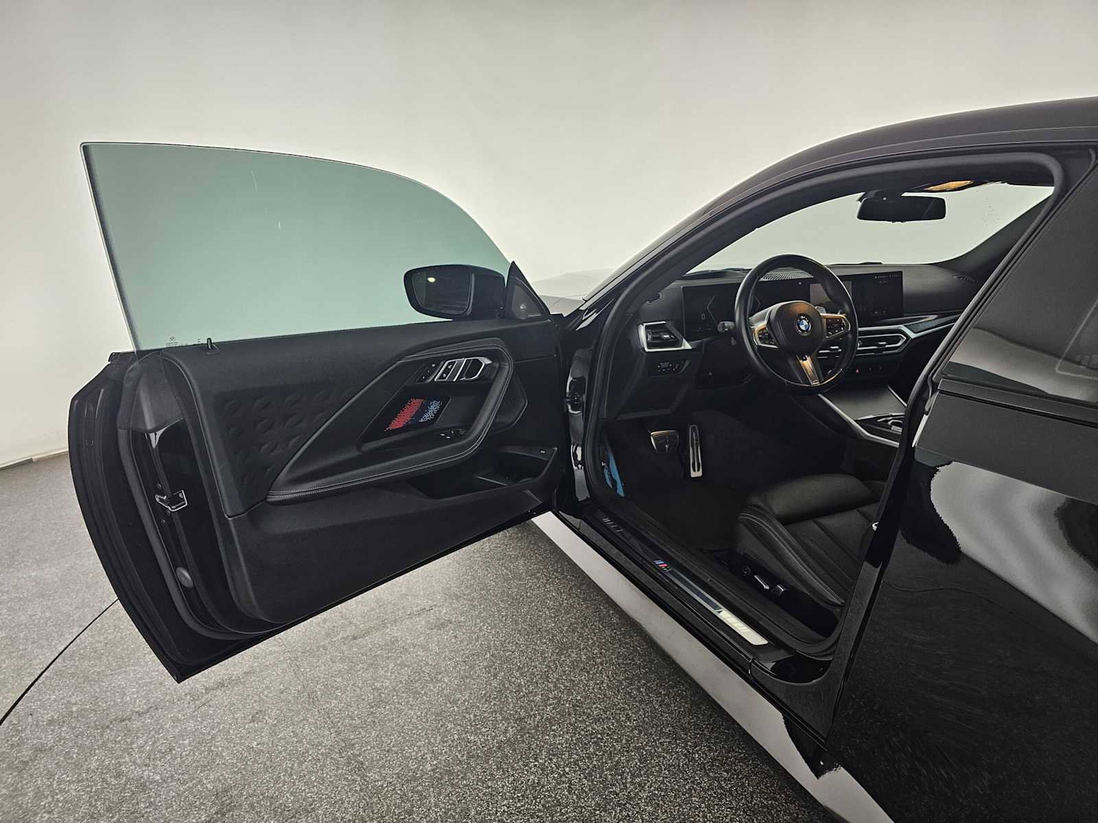 Used 2023 BMW 230i Coupe w/ M Sport Package RWD image 15