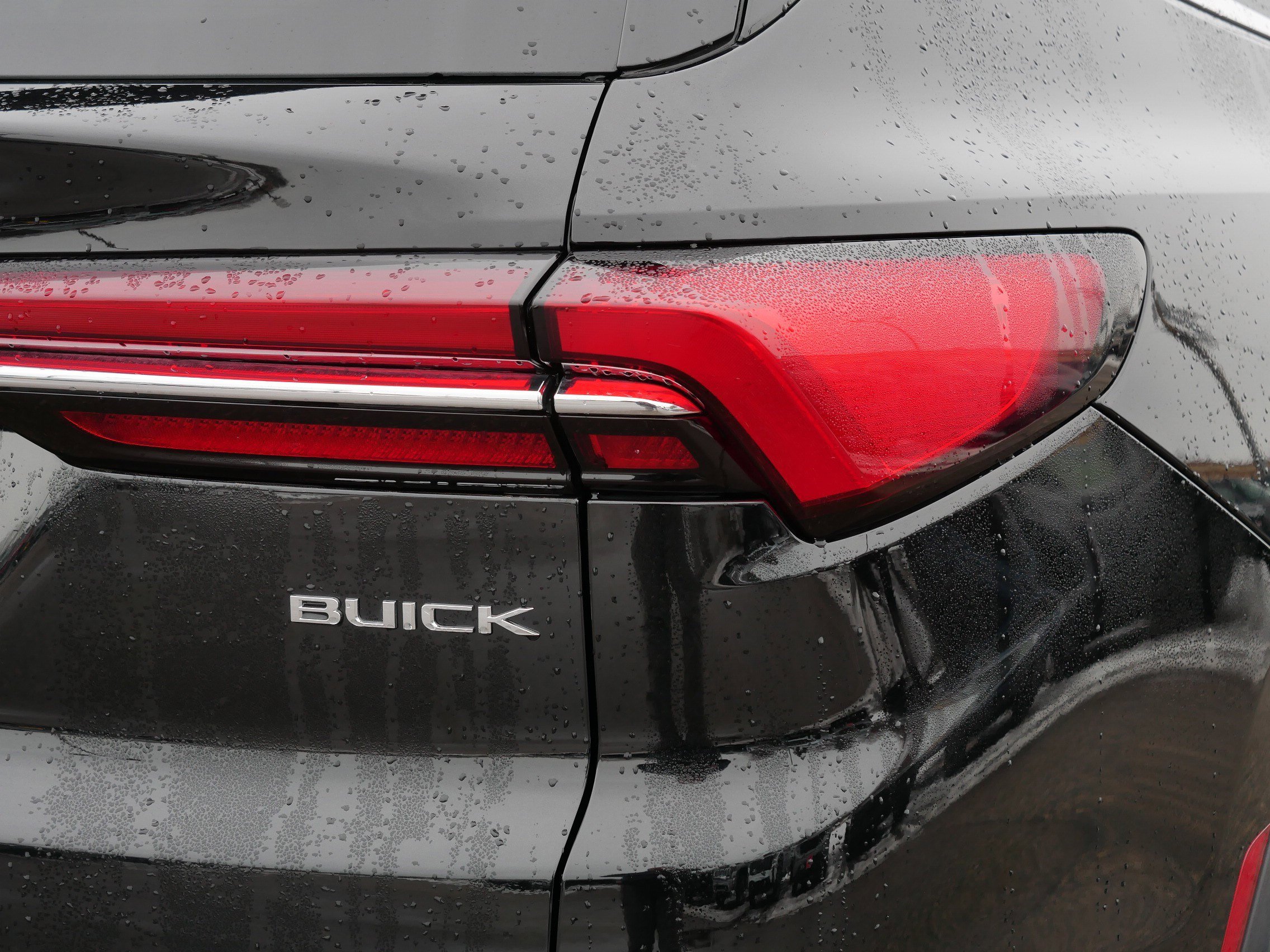 Certified 2025 Buick Enclave Preferred image 17