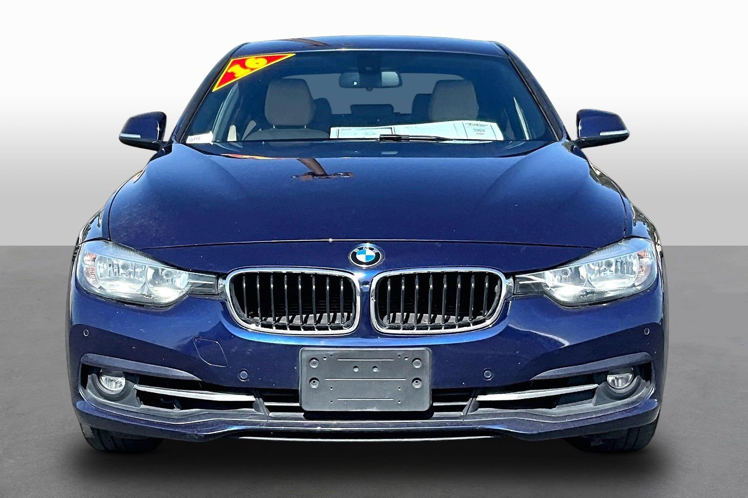 Used 2016 BMW 328i Sedan RWD image 3