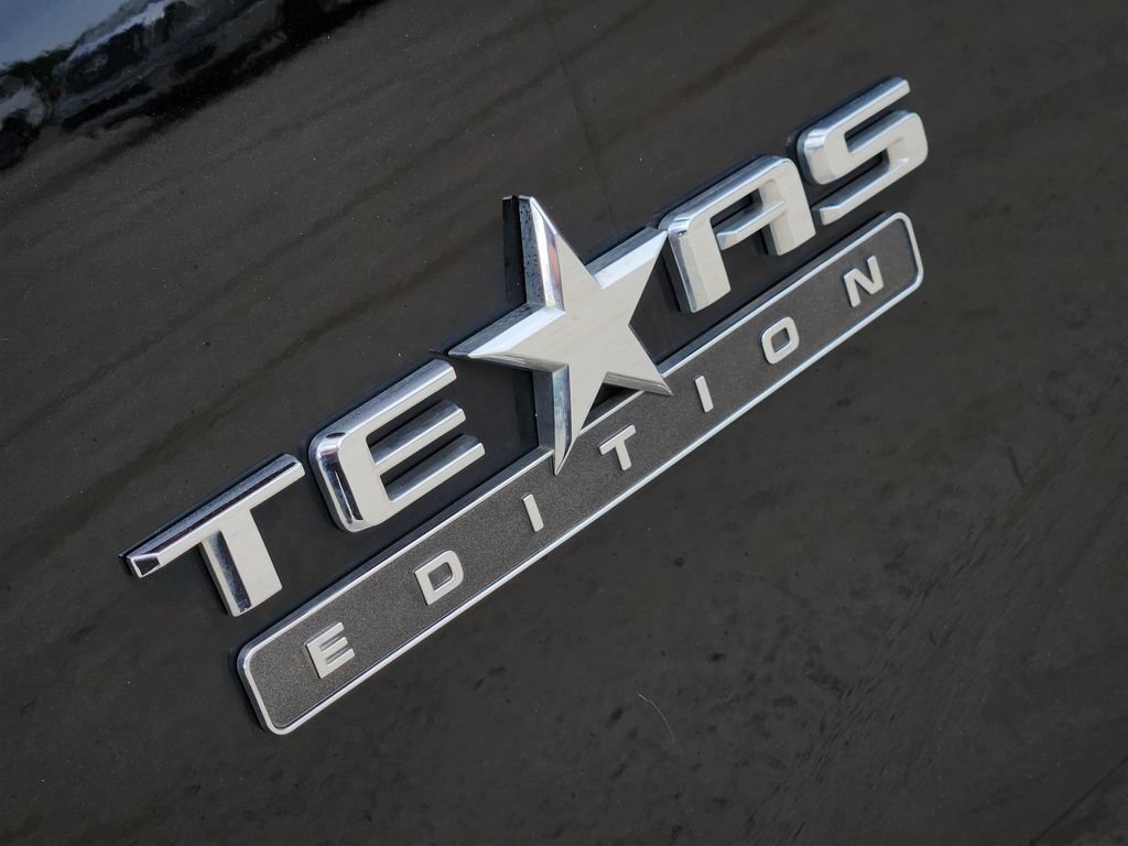Used 2019 Chevrolet Silverado 1500 LTZ w/ LTZ Texas Edition AWD/4WD image 12