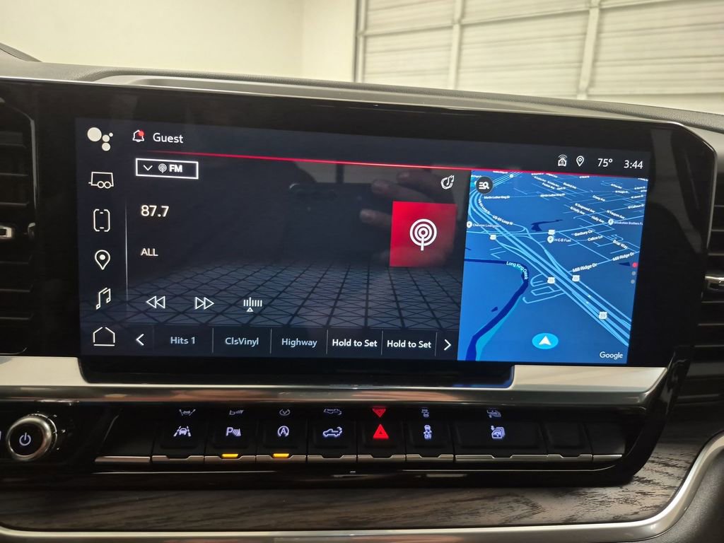 New 2026 GMC Sierra 1500 SLT image 13