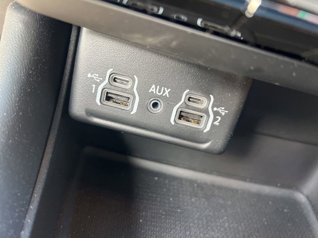 Used 2025 Dodge Durango GT w/ Blacktop Package image 49