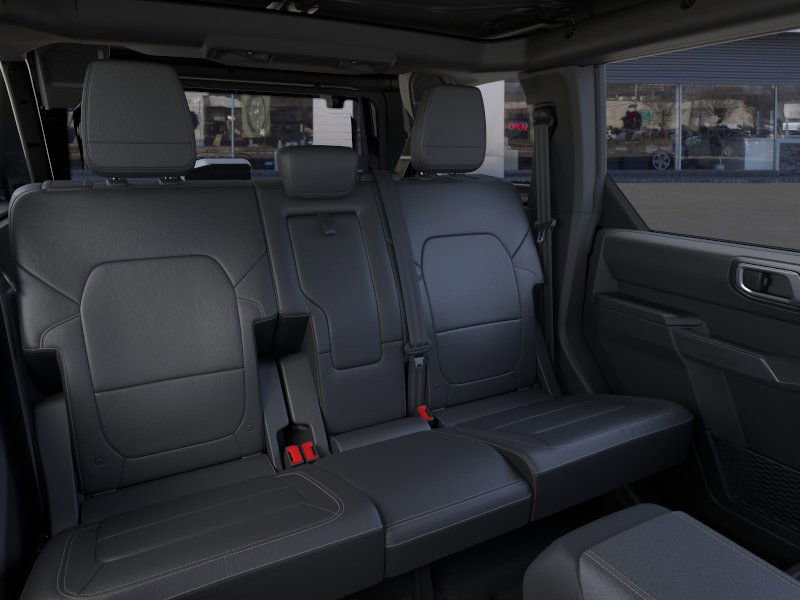 New 2025 Ford Bronco Badlands image 11