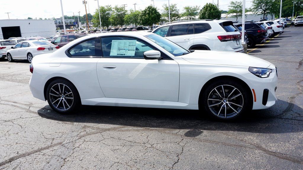 New 2025 BMW 230i xDrive Coupe w/ Convenience Package image 3