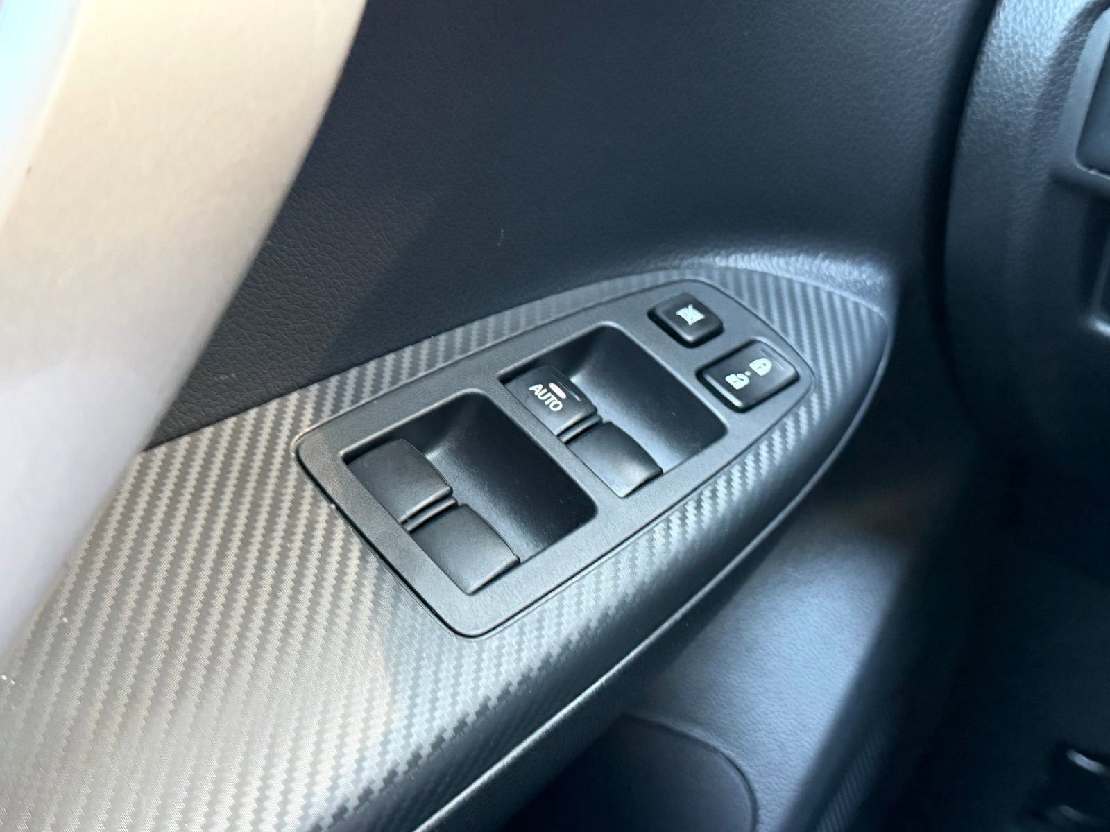 Used 2022 Mitsubishi Eclipse Cross ES image 18