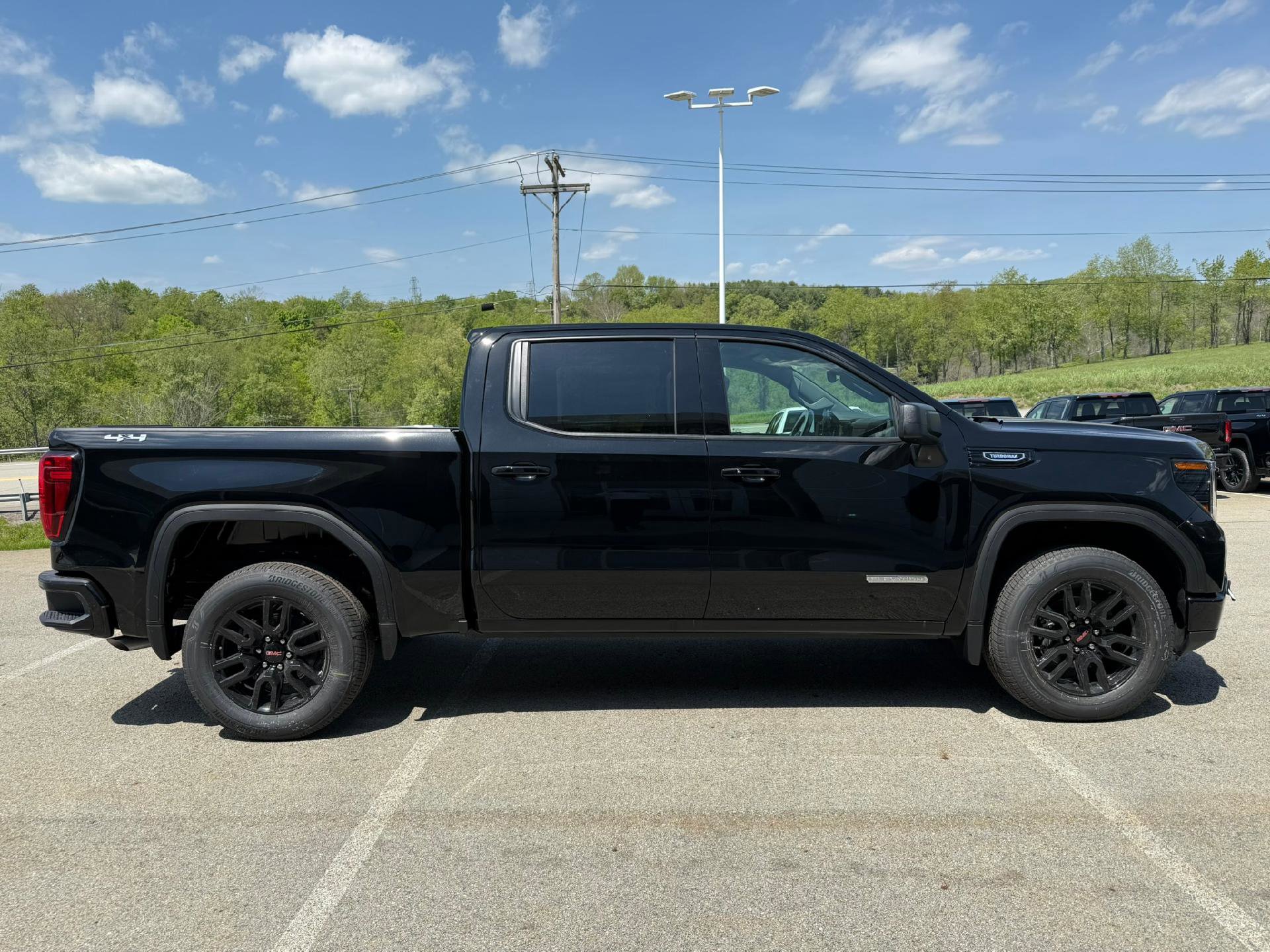 New 2026 GMC Sierra 1500 Elevation AWD/4WD image 6