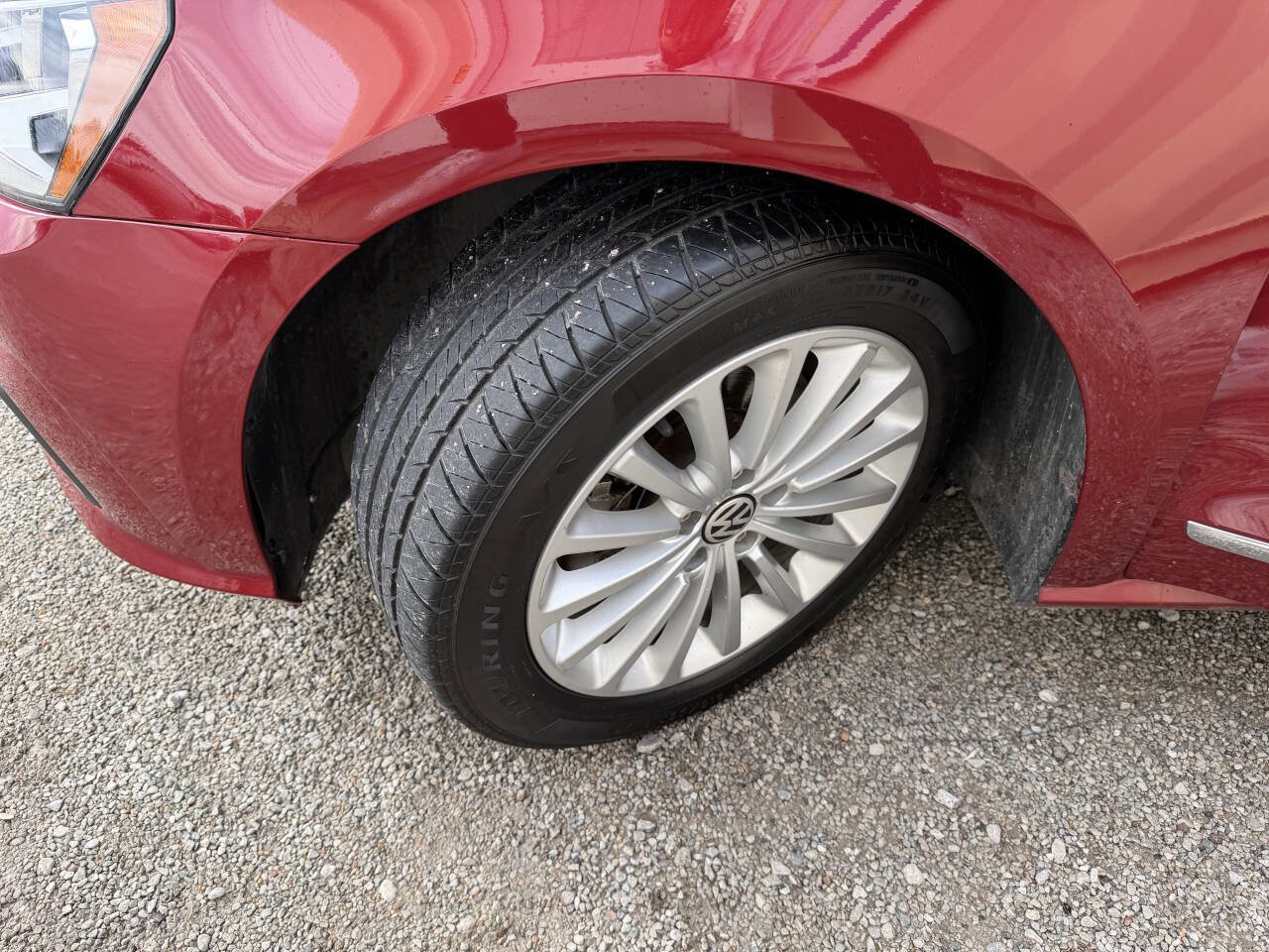 Used 2017 Volkswagen Passat 1.8T SE image 19