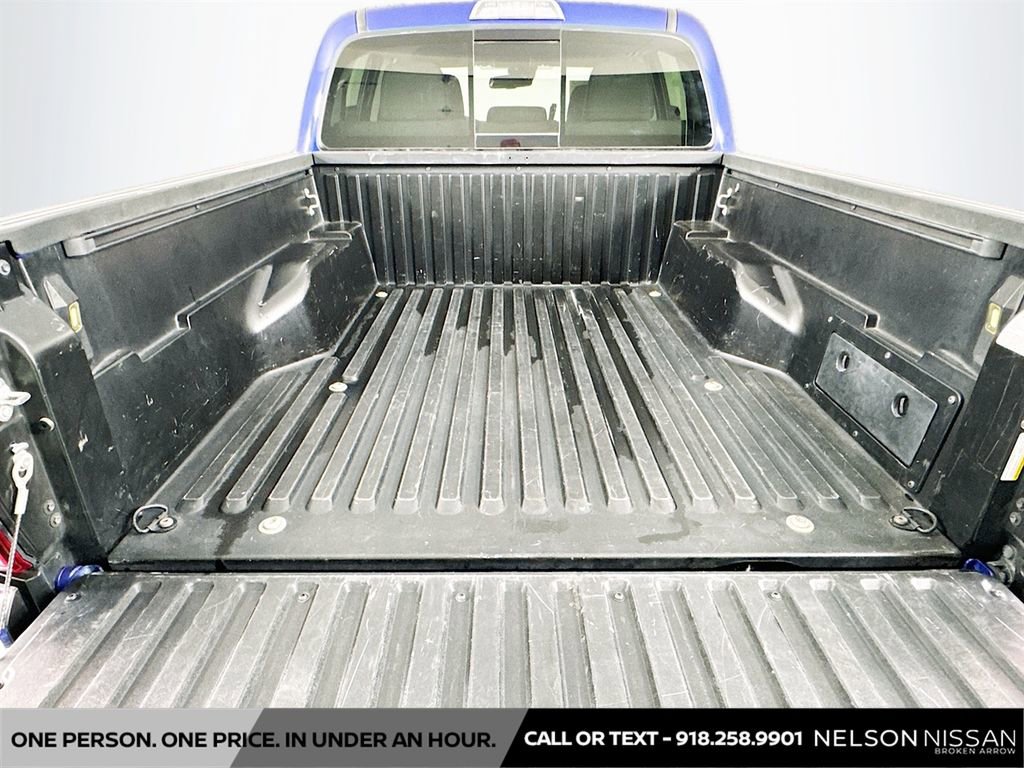 Used 2022 Toyota Tacoma SR5 RWD image 24