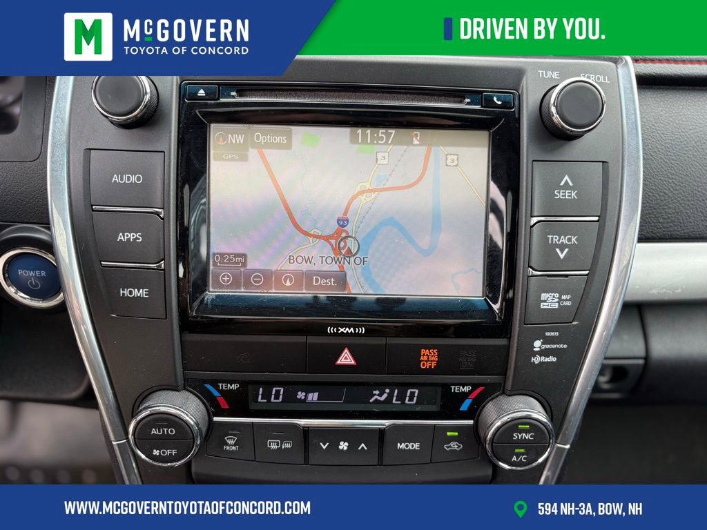 Used 2017 Toyota Camry SE w/ Moonroof Package FWD image 37